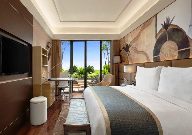 The Leela Ambience Convention Delhi 5*